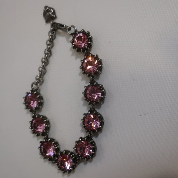 Authentic Gucci Feline Head Pink Crystal Silver Chain Link Adjustable Bracelet - Picture 9 of 12